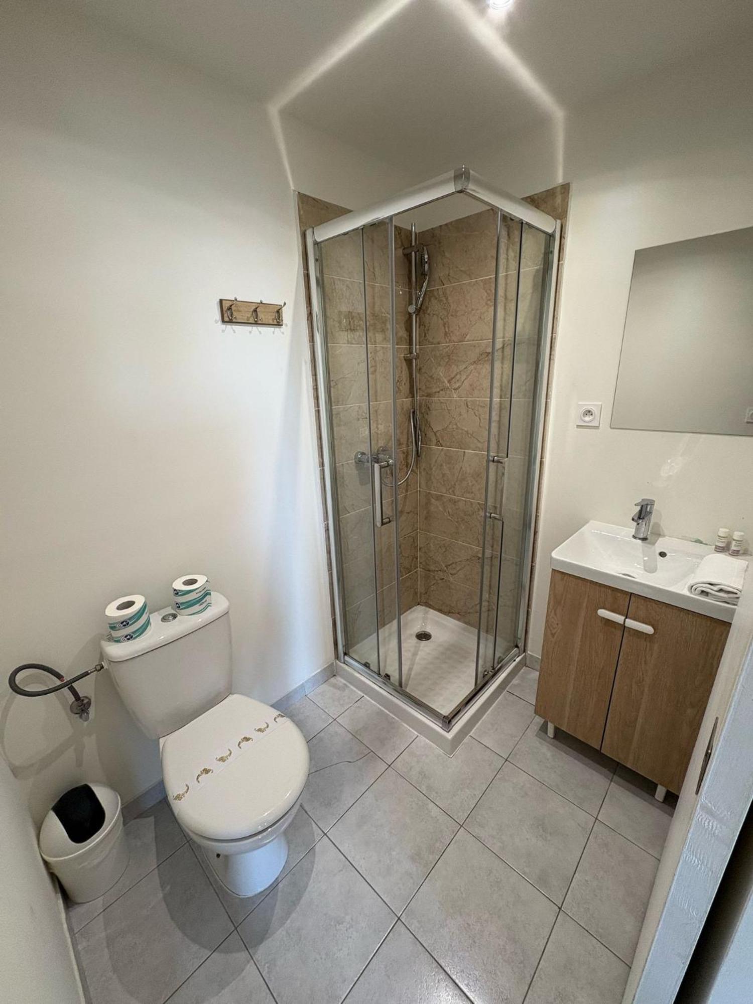 Studio Cassin - Next To Tramway Line 2 Near Airport Nice Ngoại thất bức ảnh
